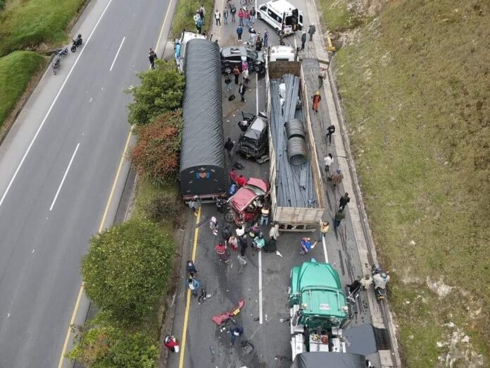 accidente via Tunja